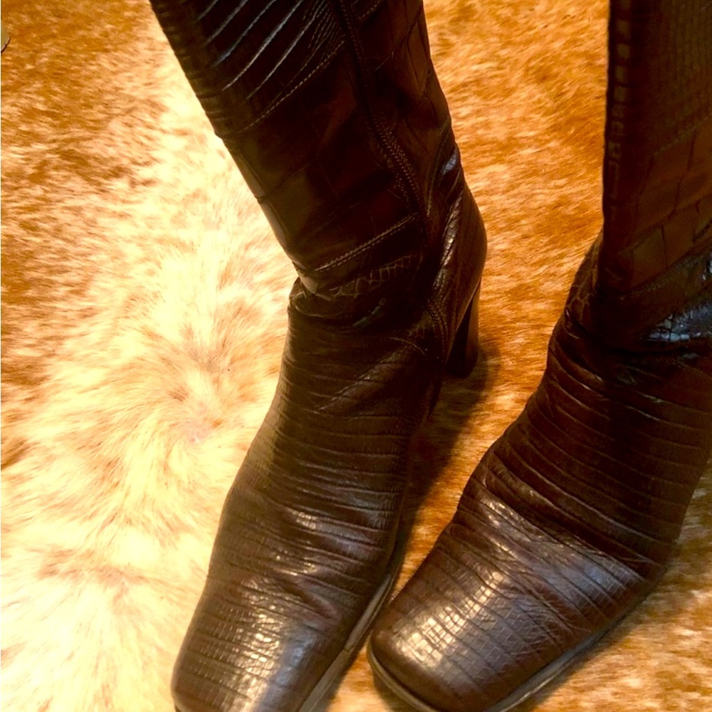 Via Spiga boots